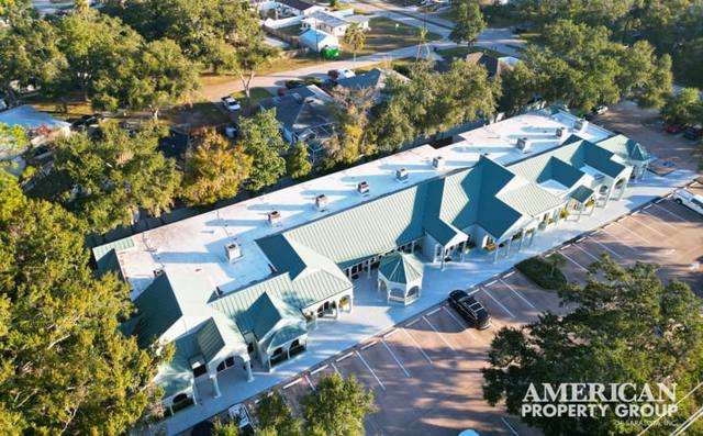 Laurel Ridge Plaza — Office / Retail for lease in Sarasota, FL